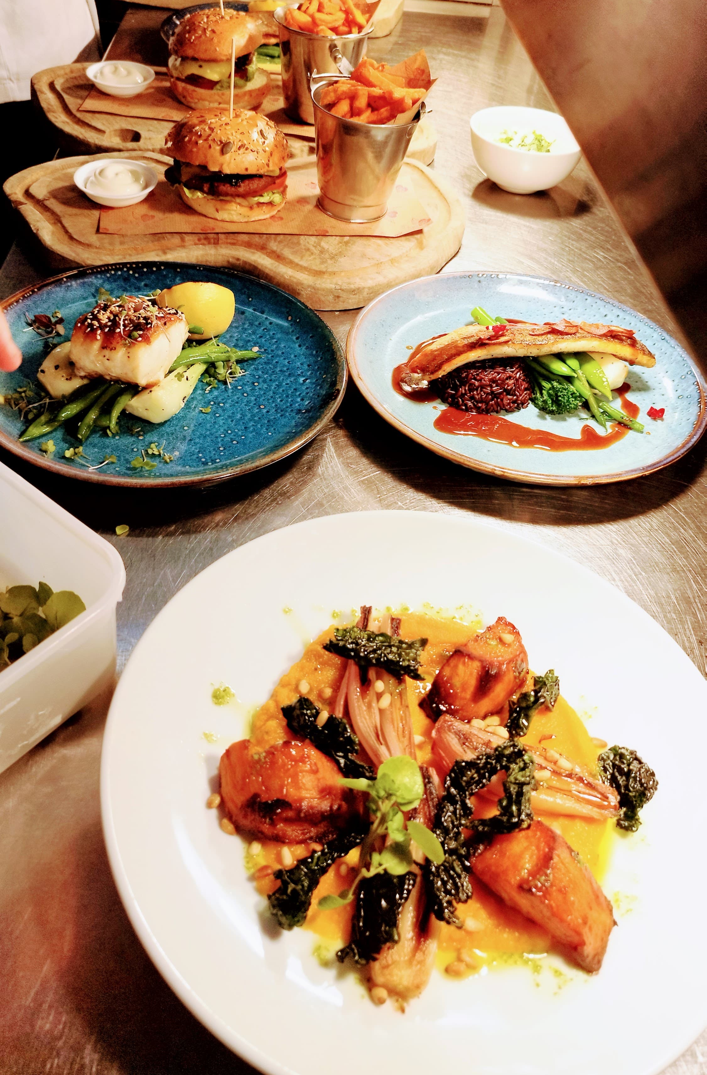Full Menu Service
